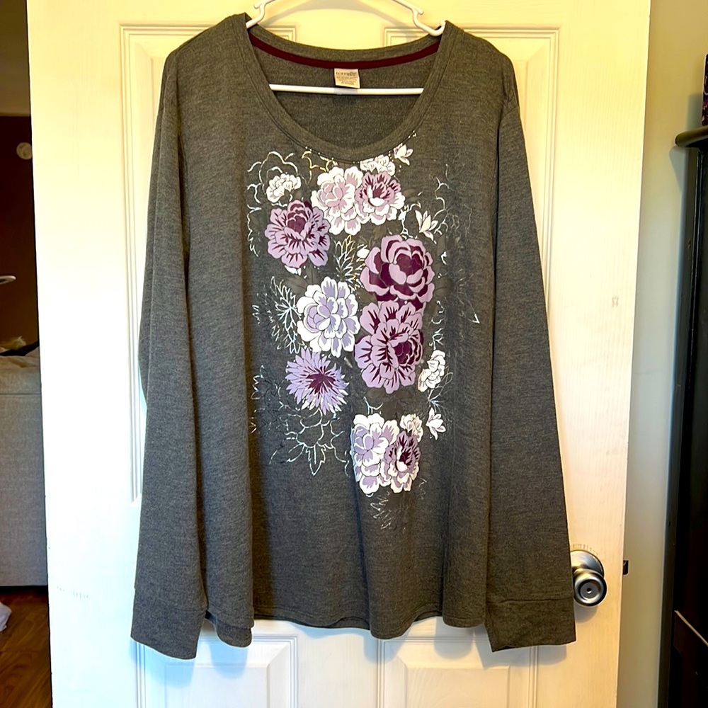 Woman's Long Sleeve